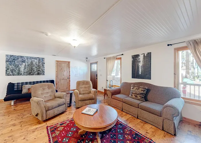 Oso Lodge Unit B